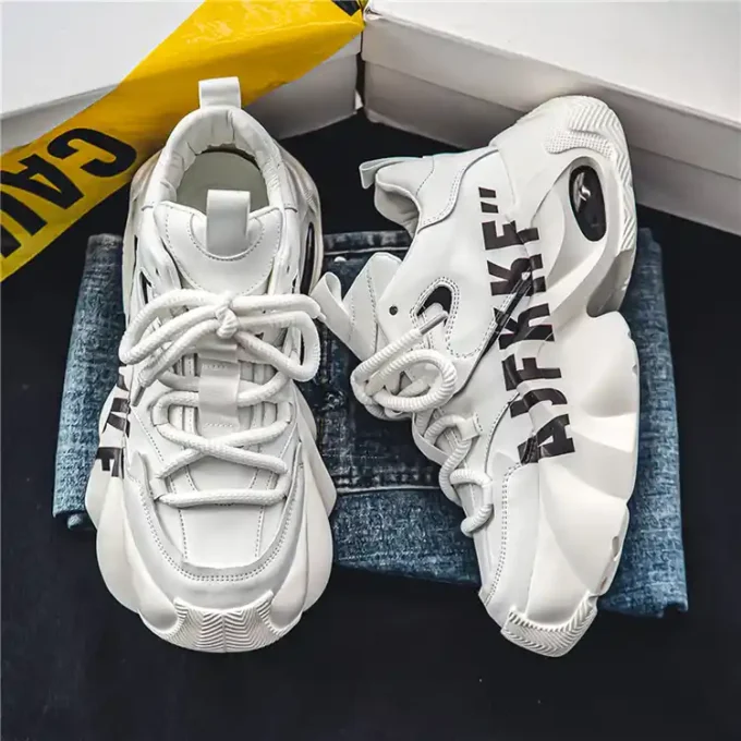 2024 New Arrival Athletic Shoes White